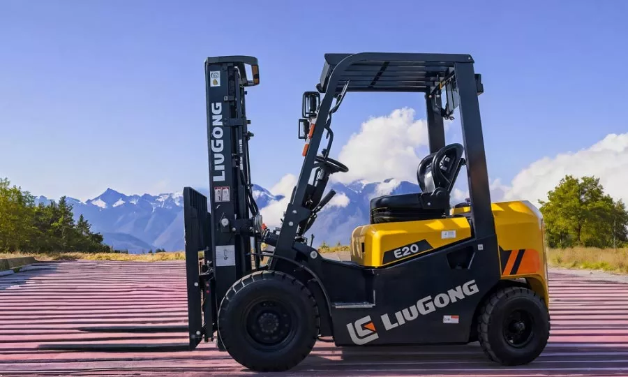 СЕРИЯ Е - новое поколение вилочных погрузчиков LiuGong уже в России!
