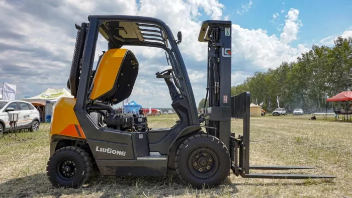 Дизельный вилочный погрузчик LiuGong CLG2020H в Котельниках