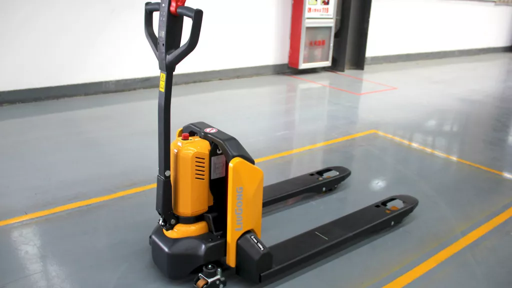 Электрические тележки (перевозчики паллет) LiuGong в Липецке