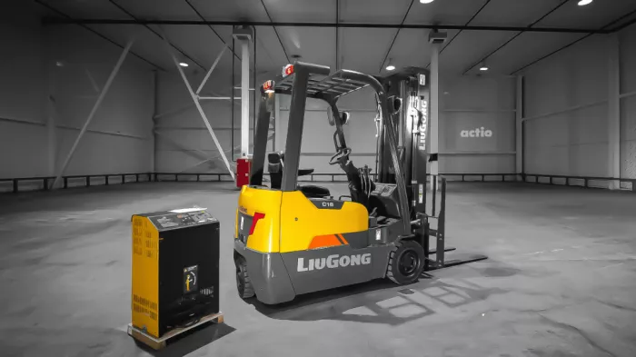 Вилочный электропогрузчик LiuGong CLGA18-T (1,8 тонн) в Краснодаре