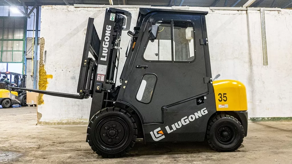 Кабины для вилочных погрузчиков CPCD15-35