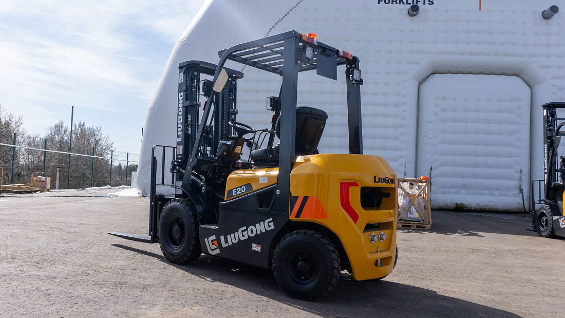 Вилочный автопогрузчик LiuGong CPCD20E Xinchai (2 тонны)