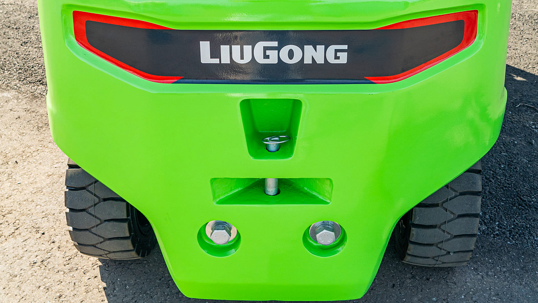Электрический вилочный погрузчик LiuGong CPD30L FS (3 тонны)