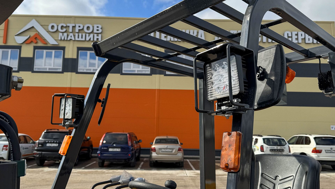 Вилочный автопогрузчик LiuGong CPCD30E Xinchai (3 тонны)