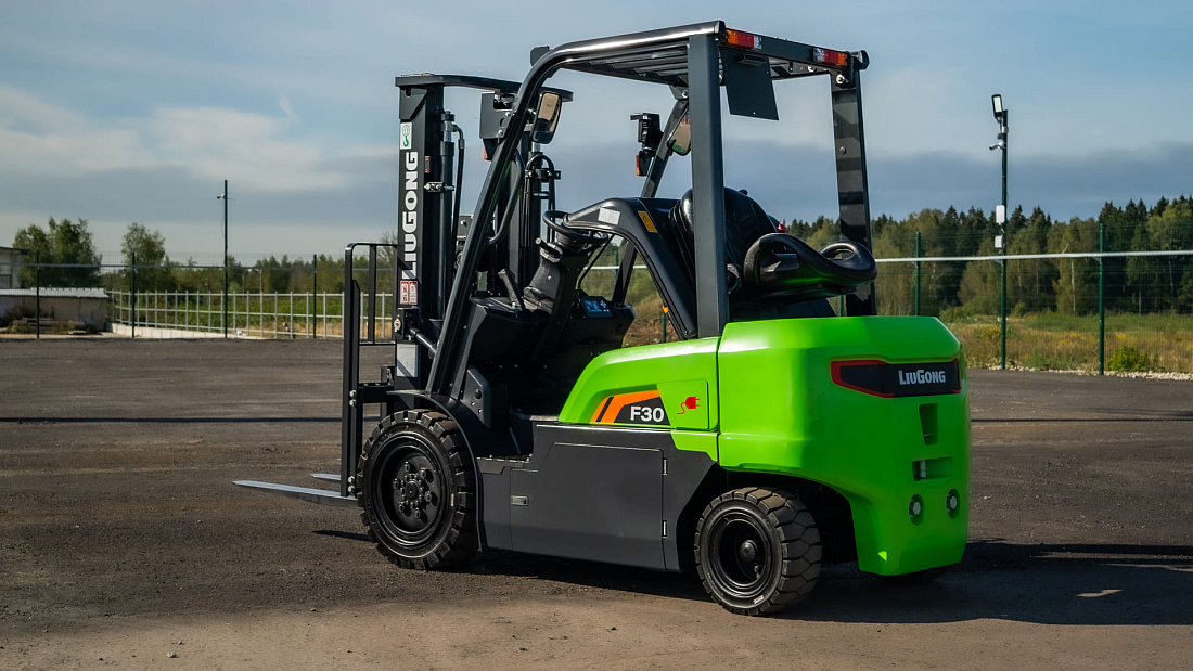 Электрический вилочный погрузчик LiuGong CPD30L FS (3 тонны)